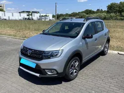 Cinza Usado 2019 Dacia Sandero Stepway Citadino | € 13.750 (Preço elevado)