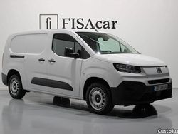 Branco Usado 2024 Fiat Doblò Monovolume | € 21.900 (Preço elevado)