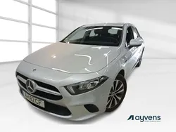 Cinza Usado 2021 Mercedes A250 Style | € 26.300 (Preço justo)