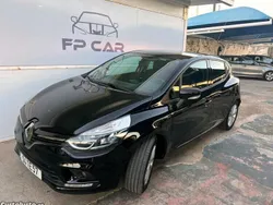 Preto Usado 2017 Renault Clio IV Sedan | € 8.650 (Preço justo)