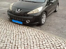 Usado 2008 Peugeot 207 | € 3.200 (Super Preço)