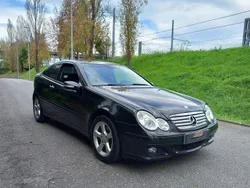 Preto Usado 2006 Mercedes C220 Avantgarde Sedan | € 8.950
