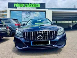 Azul Usado 2017 Mercedes C180 Carrinha | € 25.500