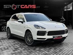 Branco Usado 2019 Porsche Cayenne SUV | € 66.490
