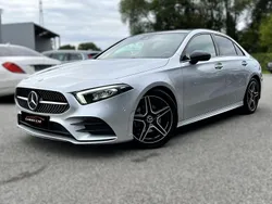 Cinza Usado 2020 Mercedes A180 AMG line | € 32.990
