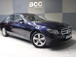 Azul Usado 2016 Mercedes E220 Avantgarde Sedan | € 22.990