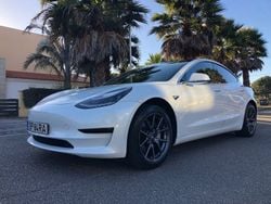 Branco Usado 2020 Tesla Model 3 Standard Range Plus Sedan | € 27.899 (Preço elevado)