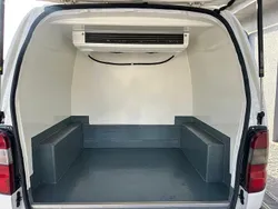 Branco Usado 2008 Toyota HiAce Monovolume | € 12.750