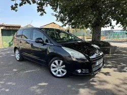 Azul Usado 2012 Peugeot 5008 Allure Monovolume | € 8.990 (Preço justo)