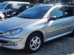 Cinzento Usado 2003 Peugeot 206 Carrinha | € 3.750 (Preço justo)