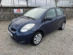 Azul Usado 2010 Toyota Yaris | € 7.350 (Preço elevado)