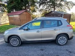 Cinzento Usado 2014 Peugeot 2008 SUV | € 10.500 (Preço justo)