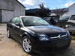 Usado 2004 Opel Vectra GTS Sedan | € 2.000