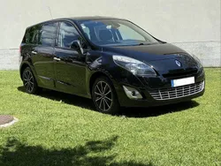 Usado 2011 Renault Grand Scénic III Bose Edition Monovolume | € 8.900 (Preço elevado)