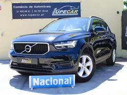 Preto Usado 2021 Volvo XC40 Momentum SUV | € 26.250 (Bom preço)