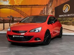 Vermelho Usado 2012 Opel Astra S Coupé | € 12.900 (Caro)