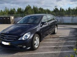 Usado 2009 Mercedes R350 Monovolume | € 15.000