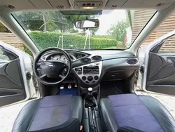 Usado 2003 Ford Focus ST Sedan | € 5.900