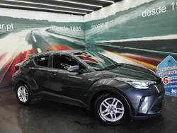 Cinzento Usado 2023 Toyota C-HR SUV | € 27.299 (Bom preço)