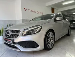 Cinza Usado 2018 Mercedes A180 Style | € 20.900 (Preço justo)