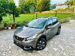 Cinzento Usado 2016 Peugeot 2008 SUV | € 12.500 (Preço justo)