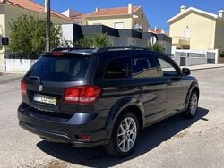 Usado 2011 Fiat Freemont SUV | € 8.900 (Bom preço)