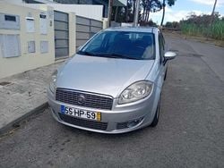 Usado 2009 Fiat Linea Sedan | € 2.750