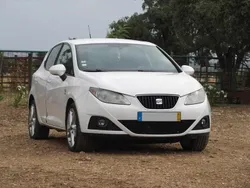 Branco Usado 2010 Seat Ibiza | € 6.500 (Preço justo)