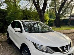 Branco Usado 2014 Nissan Qashqai SUV | € 12.250 (Preço justo)