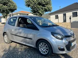 Cinza Usado 2010 Renault Clio II Citadino | € 5.500 (Preço justo)