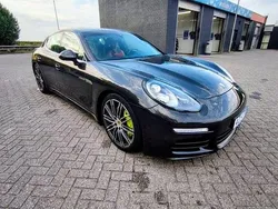 Usado 2015 Porsche Panamera S E-Hybrid Sedan | € 41.900 (Super Preço)