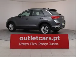 Cinzento escuro metalizado Usado 2019 VW T-Roc Style SUV | € 17.550 (Preço justo)