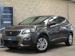 Cinza Usado 2019 Peugeot 3008 Active Sedan | € 18.750 (Preço justo)