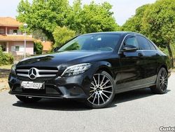Preto Usado 2020 Mercedes C220 Avantgarde Sedan | € 30.500 (Preço justo)