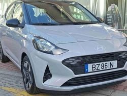 Cinzento Novo 2025 Hyundai i10 Comfort Citadino | € 19.250 (Preço justo)