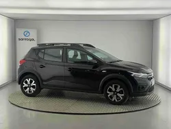 Preto Usado 2024 Dacia Sandero Expression Citadino | € 17.390 (Preço justo)
