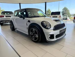 Cinzento Usado 2013 Mini John Cooper Works Citadino | € 14.990 (Preço justo)