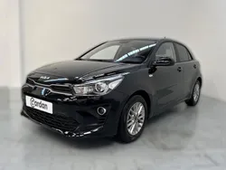 Preto Usado 2022 Kia Rio Urban Citadino | € 14.990 (Preço justo)