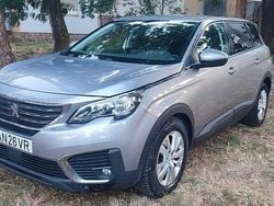 Usado 2020 Peugeot 5008 Monovolume | € 18.900 (Preço justo)