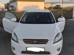 Usado 2008 Kia Ceed Citadino | € 5.800 (Preço justo)