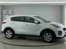 Branco Usado 2018 Kia Sportage SUV | € 19.490 (Preço justo)