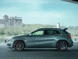 Usado 2015 Mercedes GLA45 AMG AMG SUV | € 35.000