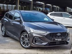 Cinzento Usado 2023 Ford Focus ST-Line X Carrinha | € 24.990 (Preço justo)