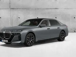 Bmw individual cinza frozen purecortinas dos vidros laterais traseiros Usado 2023 BMW i7 Comfort Edition Sedan | € 192.380