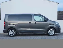 Cinzento Usado 2019 Peugeot Traveller Monovolume | € 34.990 (Preço justo)