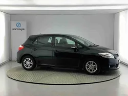 Preto Usado 2010 Toyota Auris Comfort Sedan | € 11.990 (Preço elevado)