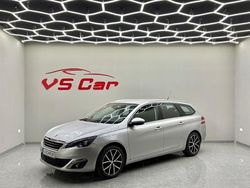 Cinzento Usado 2016 Peugeot 308 SW Carrinha | € 13.500