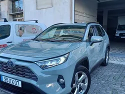 Usado 2019 Toyota RAV4 Hybrid SUV | € 38.900