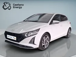 Atlas white (sólida) Usado 2023 Hyundai i20 Style | € 17.790 (Preço justo)