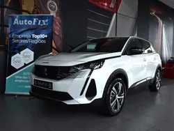Branco (metalizado) Usado 2021 Peugeot 3008 GTi SUV | € 29.800 (Caro)